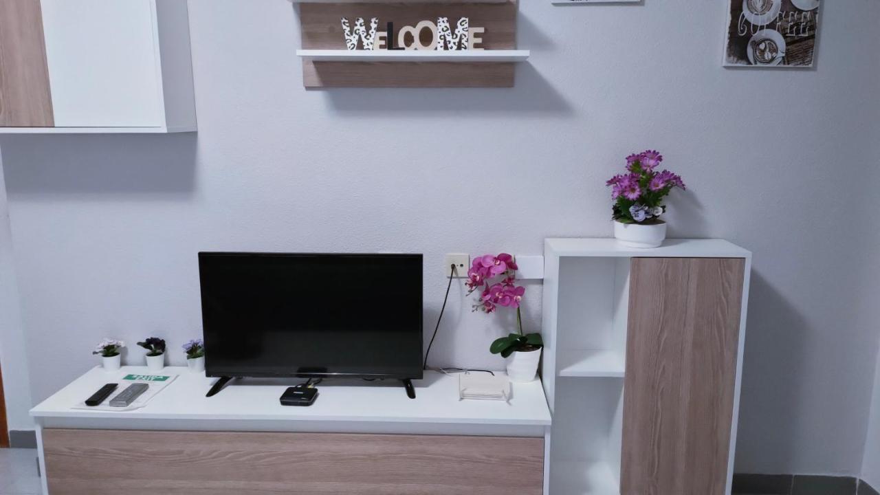 Casas Holiday - Playa Acequion 또레비에하 외부 사진
